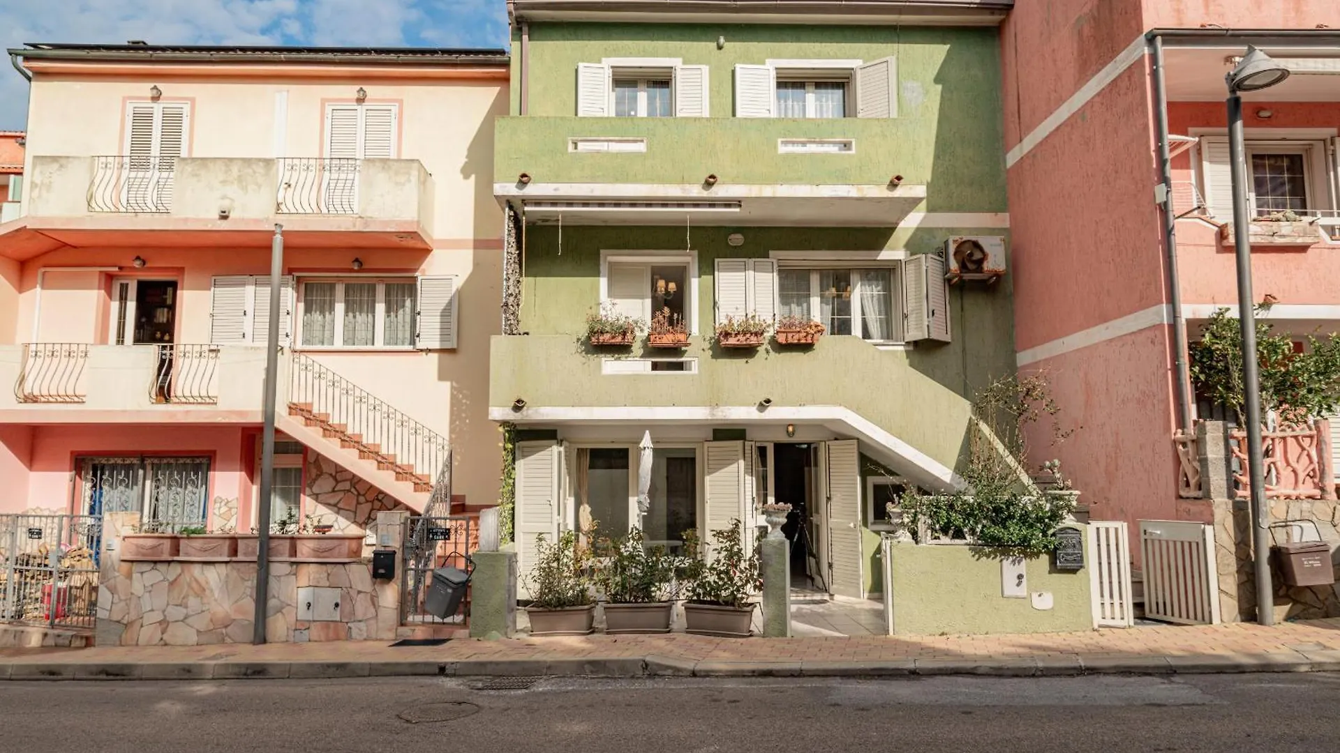 Apartment Dimora Ambriada By Wonderful Italy La Maddalena